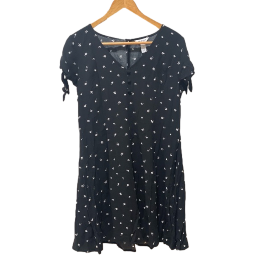 Arizona Jean Co Black Dress with White Flowers and Side Ties on Sleeves Sz Large